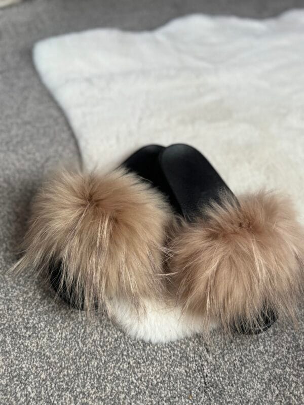 'Golden Caramel' Real Fox Fur Sliders
