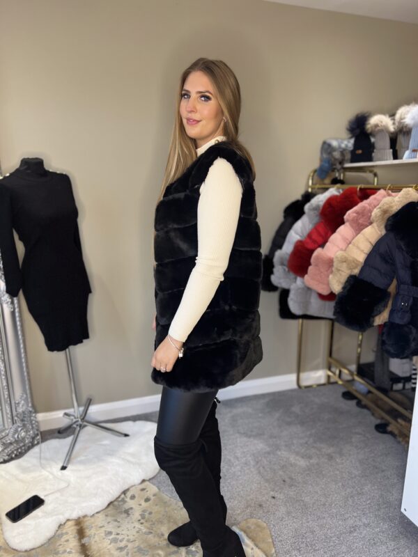 'Pippa'  Black Faux Fur Gilets - Image 3